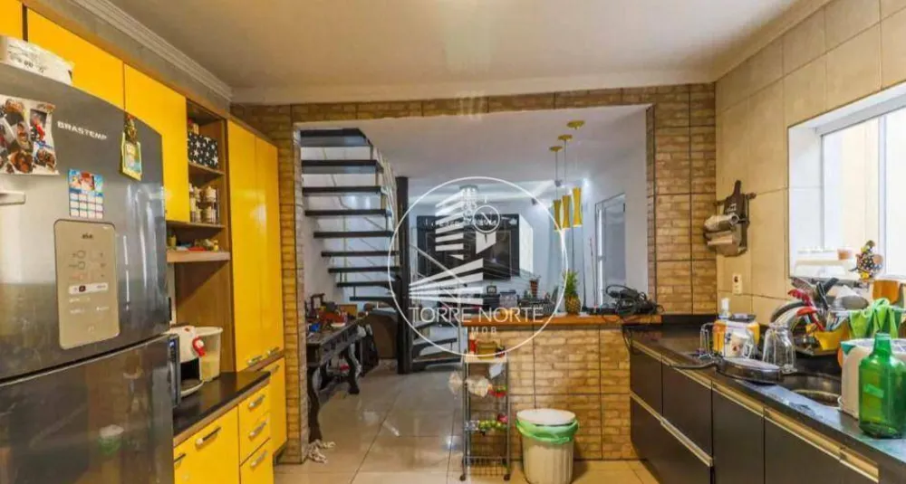 Casa, 3 quartos, 274 m² - Foto 1