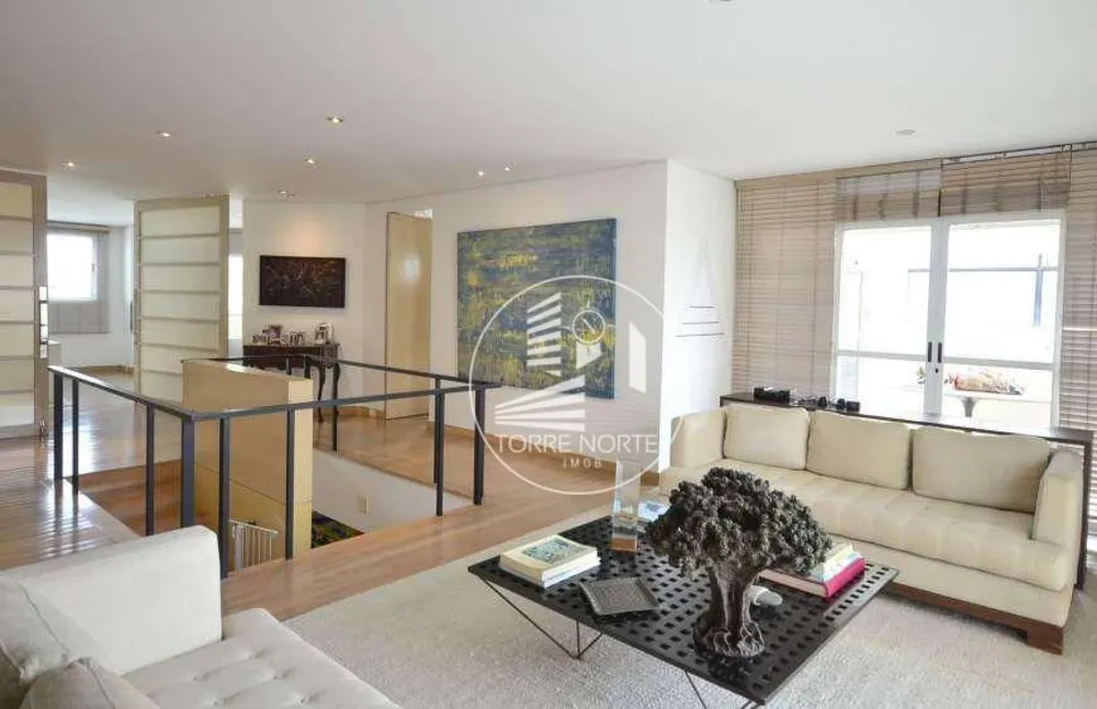 Cobertura, 3 quartos, 484 m² - Foto 2