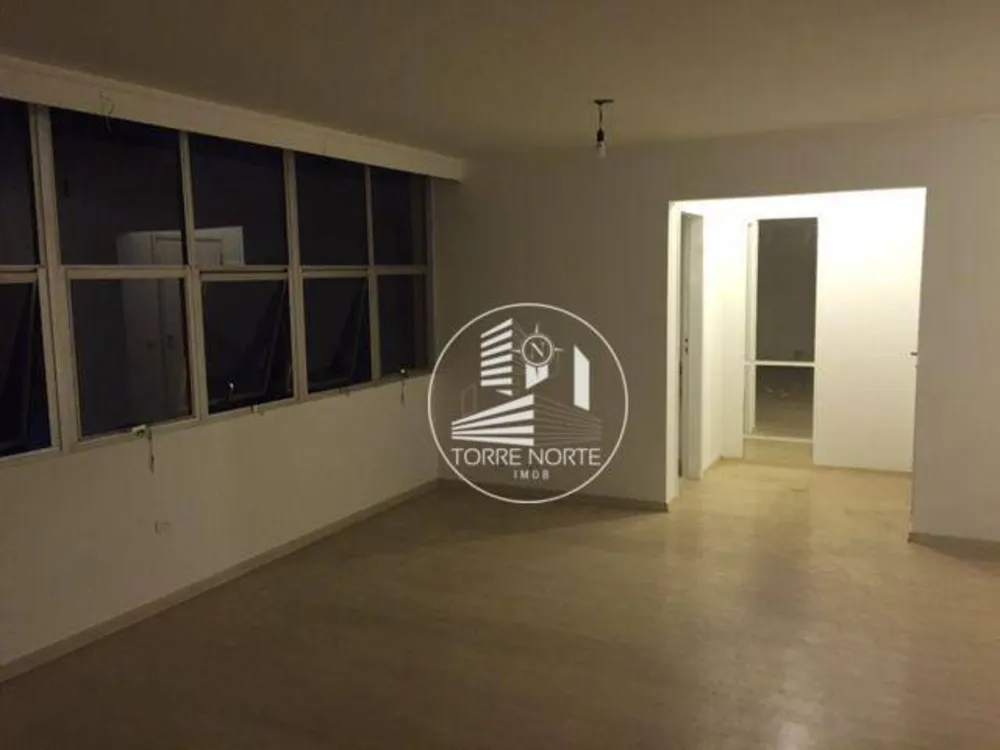 Apartamento, 3 quartos, 147 m² - Foto 1