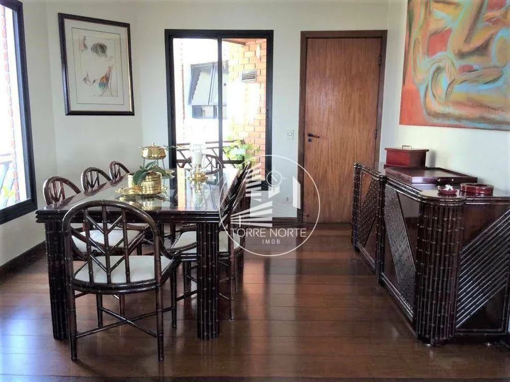 Apartamento, 4 quartos, 216 m² - Foto 1