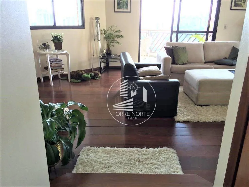 Apartamento, 4 quartos, 216 m² - Foto 3