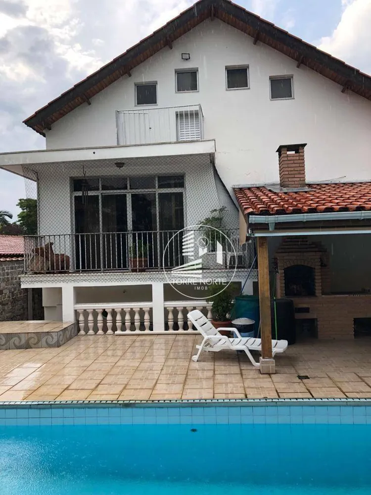 Casa, 4 quartos, 470 m² - Foto 1