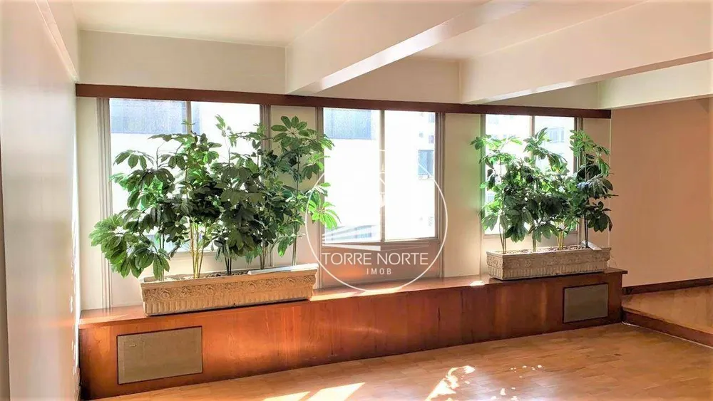 Apartamento, 4 quartos, 337 m² - Foto 1