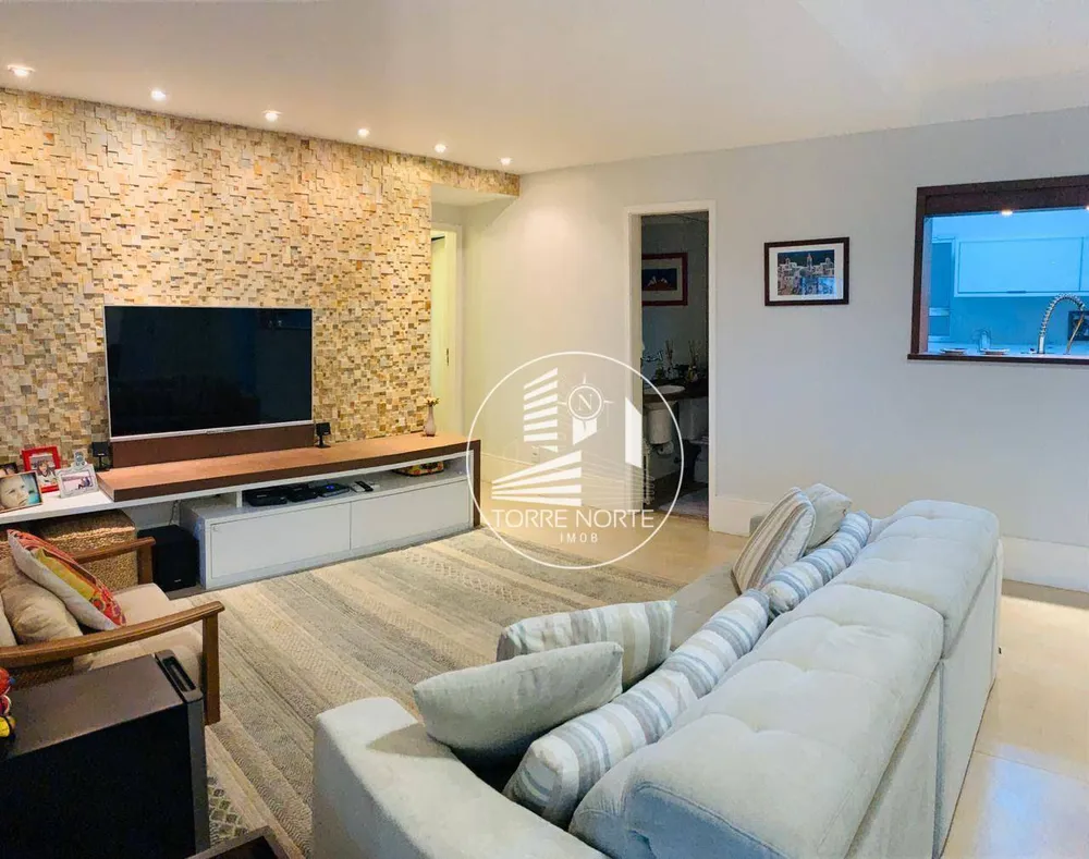 Apartamento, 3 quartos, 136 m² - Foto 3