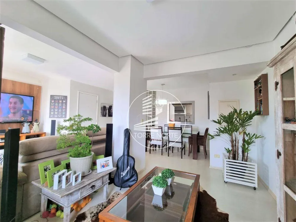 Apartamento, 2 quartos, 93 m² - Foto 1