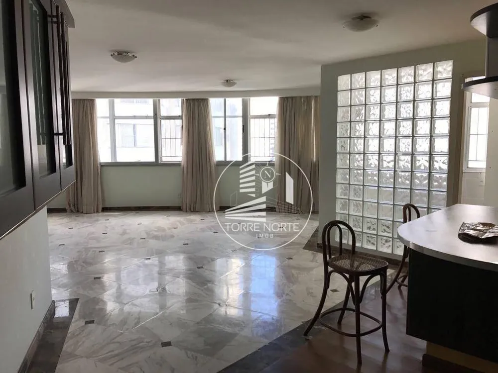 Apartamento, 3 quartos, 188 m² - Foto 1