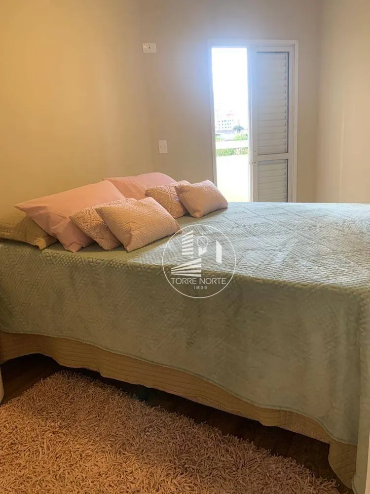 Apartamento, 3 quartos, 100 m² - Foto 2