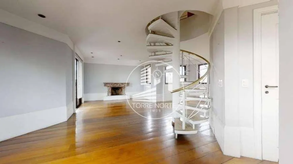 Cobertura, 4 quartos, 327 m² - Foto 2