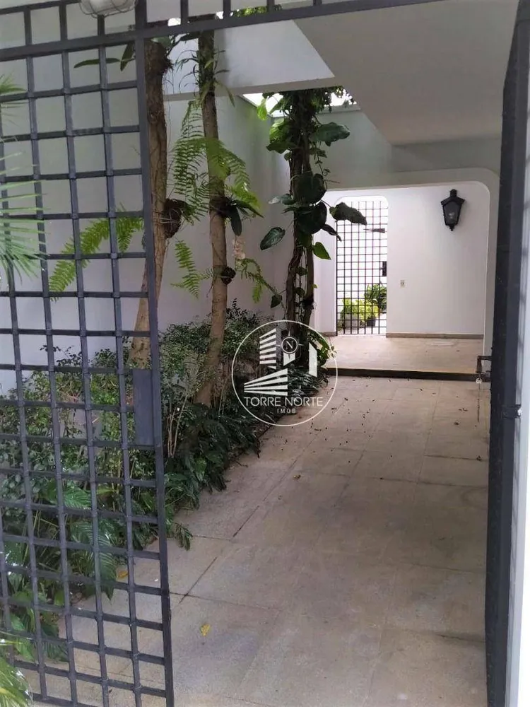 Casa, 4 quartos, 300 m² - Foto 2