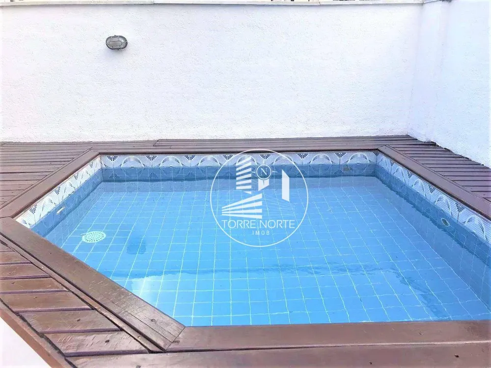 Cobertura, 3 quartos, 151 m² - Foto 2