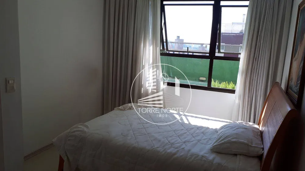 Cobertura, 4 quartos, 235 m² - Foto 1