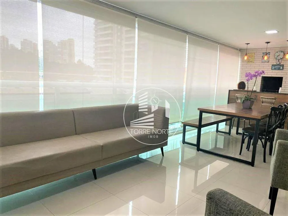 Apartamento, 3 quartos, 137 m² - Foto 2