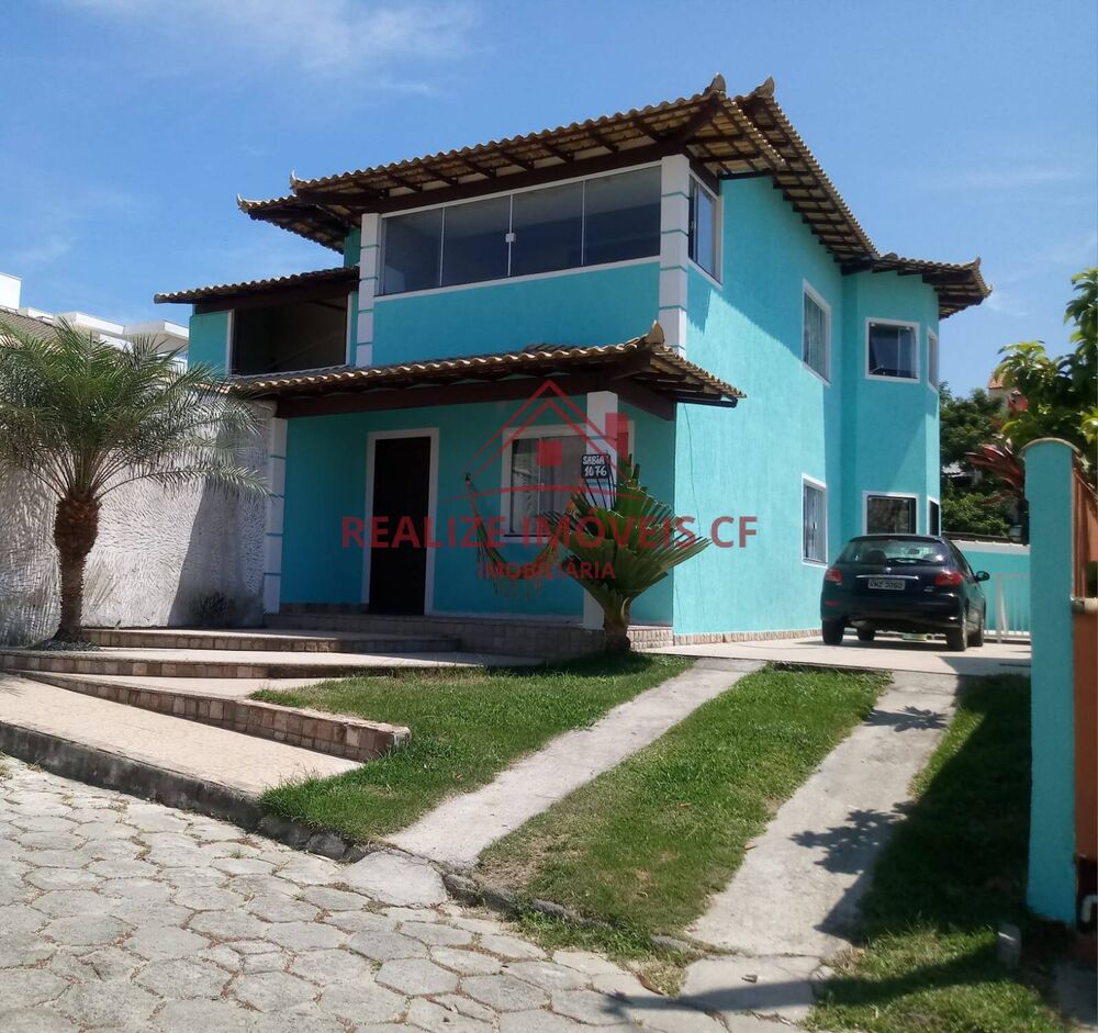 Casa de Condomínio para alugar com 4 quartos, 250m² - Foto 1
