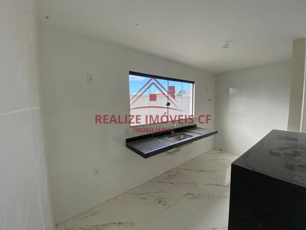 Casa à venda com 3 quartos, 100m² - Foto 5