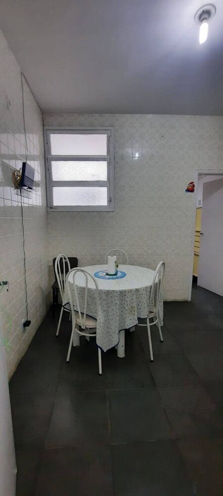 Apartamento à venda com 2 quartos, 75m² - Foto 2