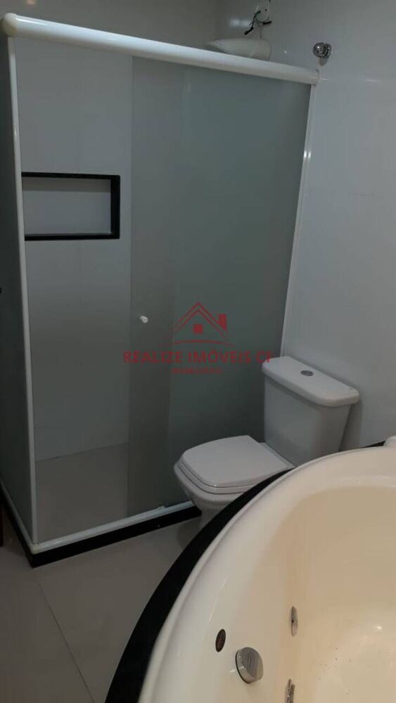 Casa à venda com 4 quartos, 200m² - Foto 7