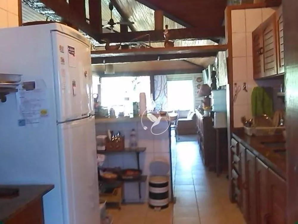 Casa, 6 quartos, 250 m² - Foto 19