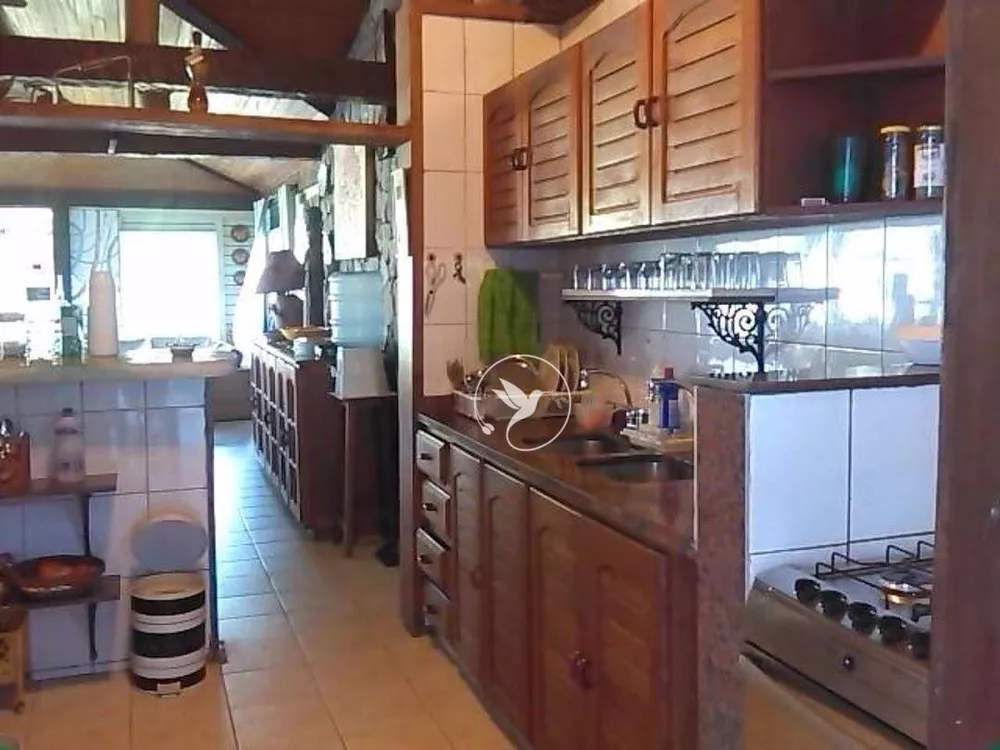 Casa, 6 quartos, 250 m² - Foto 18