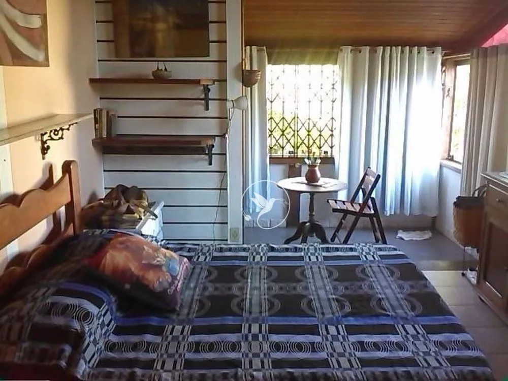 Casa, 6 quartos, 250 m² - Foto 14