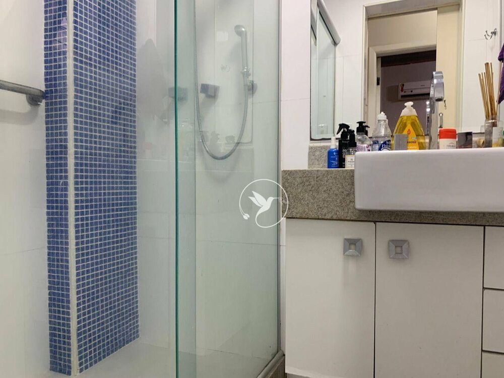 Apartamento à venda com 3 quartos, 128m² - Foto 13