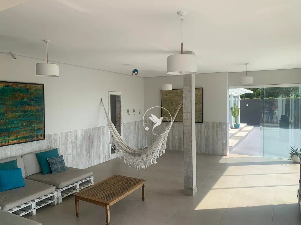 Casa, 8 quartos, 580 m² - Foto 1