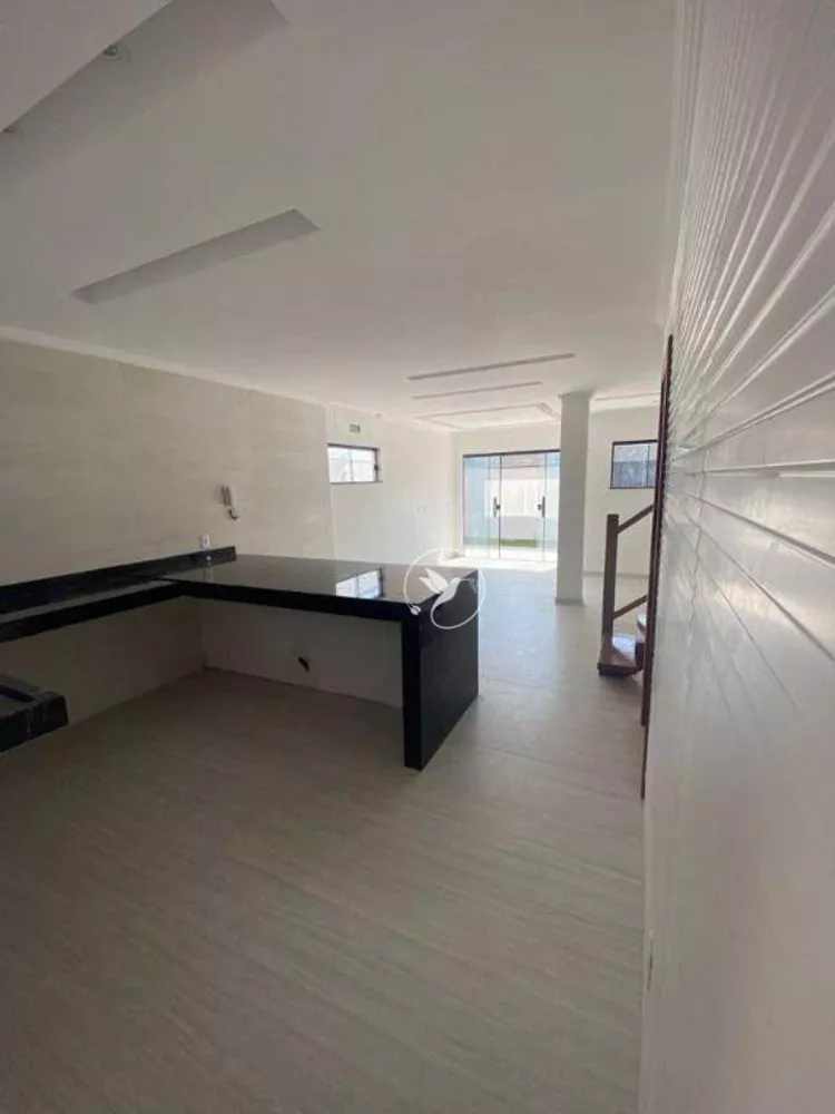 Casa, 3 quartos, 210 m² - Foto 9