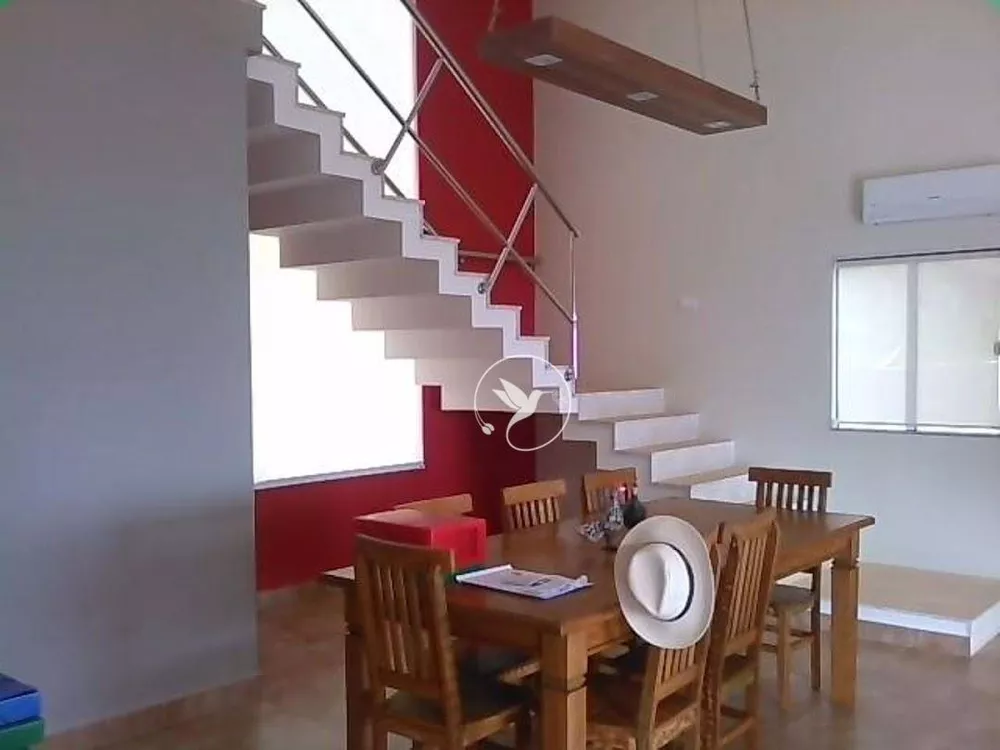 Casa, 4 quartos, 300 m² - Foto 24