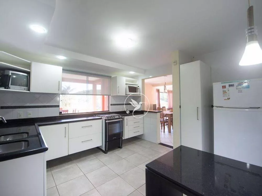 Casa, 4 quartos, 300 m² - Foto 3