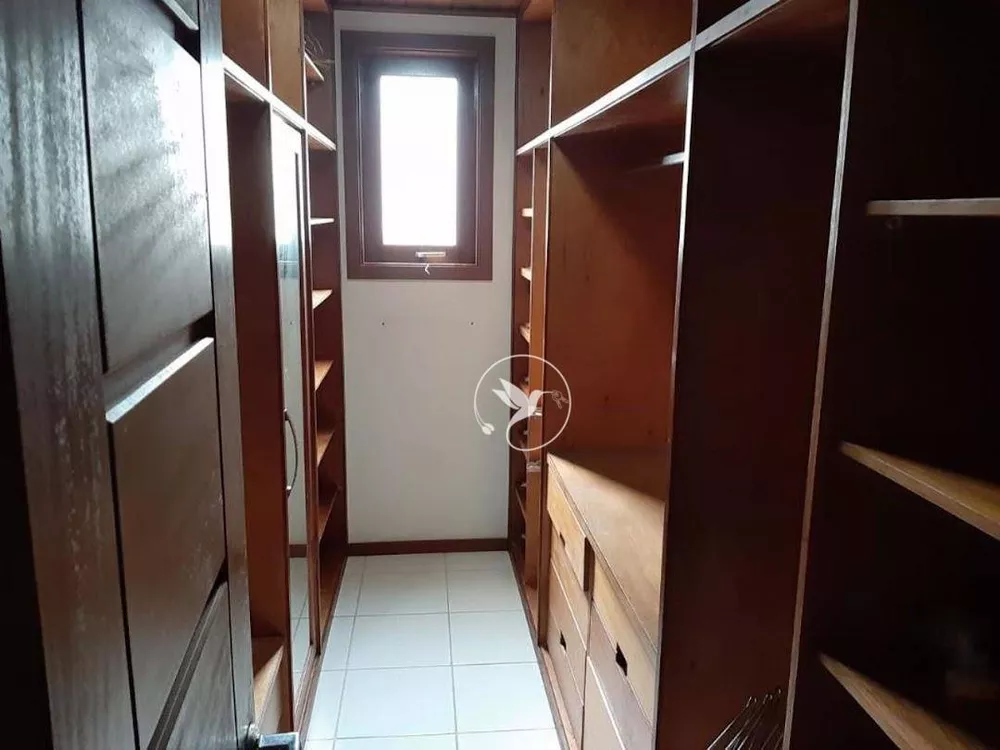 Casa, 3 quartos, 220 m² - Foto 17
