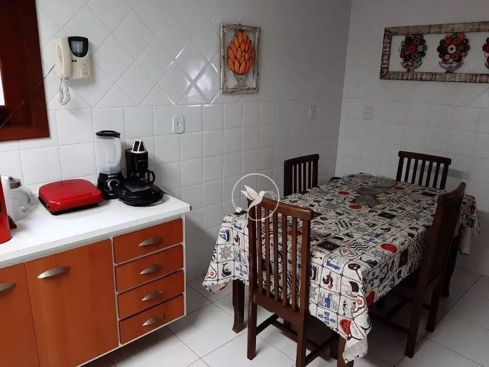 Casa, 3 quartos, 220 m² - Foto 10