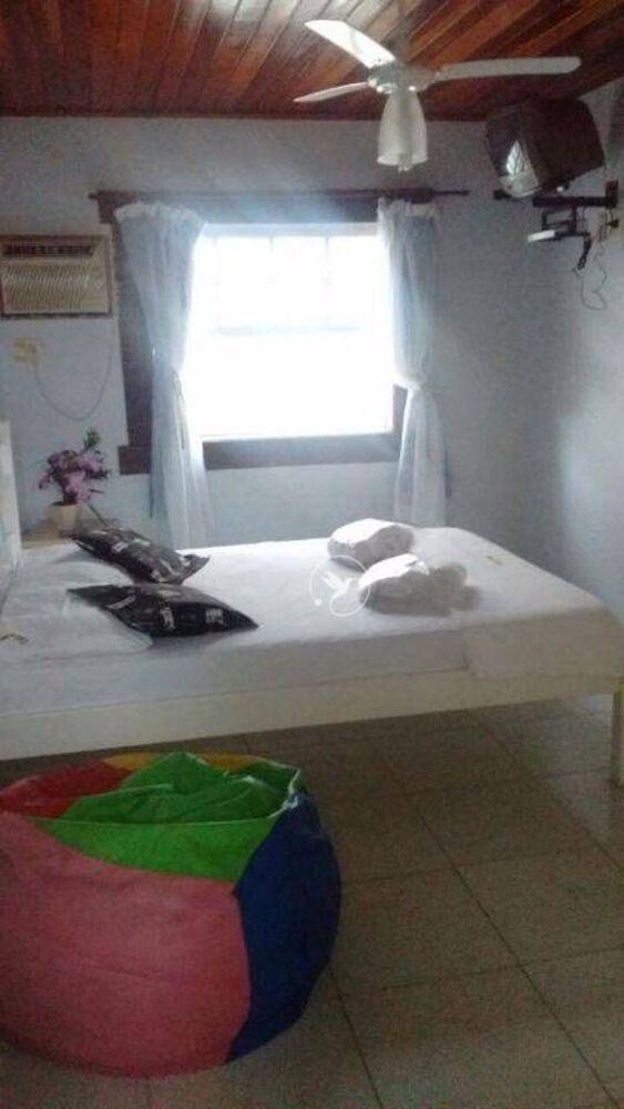 Casa, 6 quartos, 260 m² - Foto 2