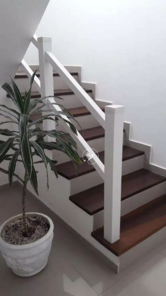 Casa, 5 quartos, 230 m² - Foto 19
