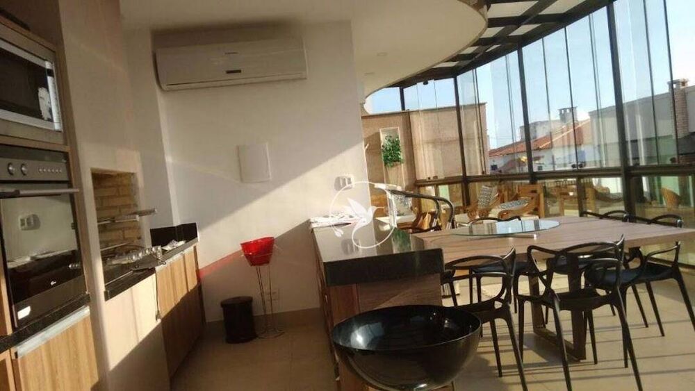 Cobertura à venda com 4 quartos, 220m² - Foto 3