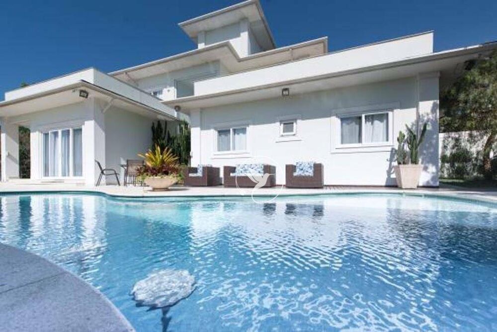 Casa à venda com 5 quartos, 495m² - Foto 1