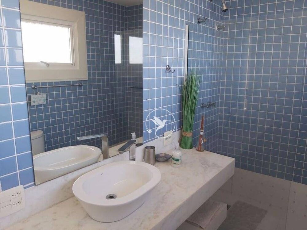Casa de Condomínio à venda com 3 quartos, 248m² - Foto 3