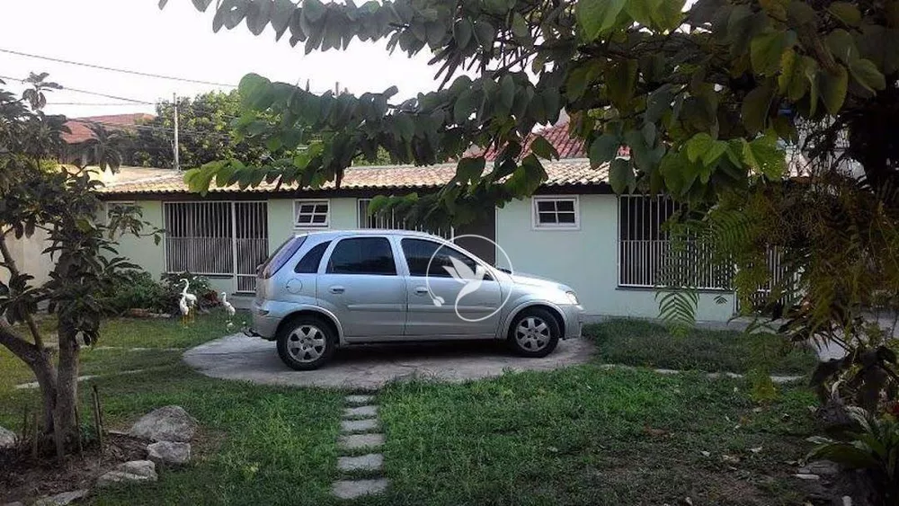 Casa, 4 quartos, 200 m² - Foto 1