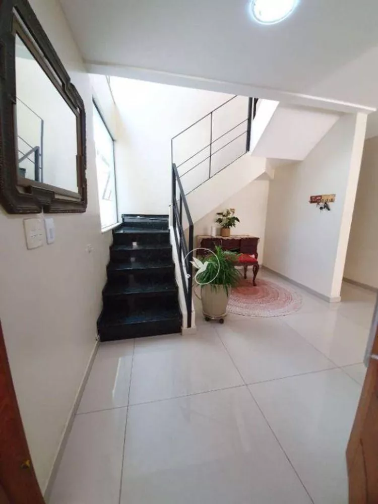 Casa, 6 quartos, 355 m² - Foto 30
