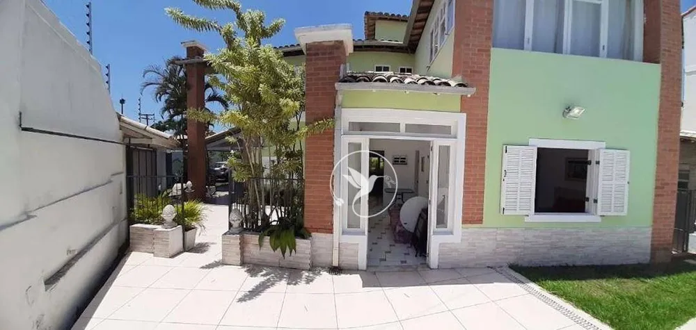 Casa, 5 quartos, 234 m² - Foto 2