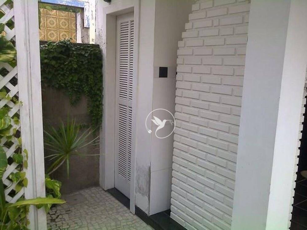 Casa à venda com 3 quartos, 280m² - Foto 8