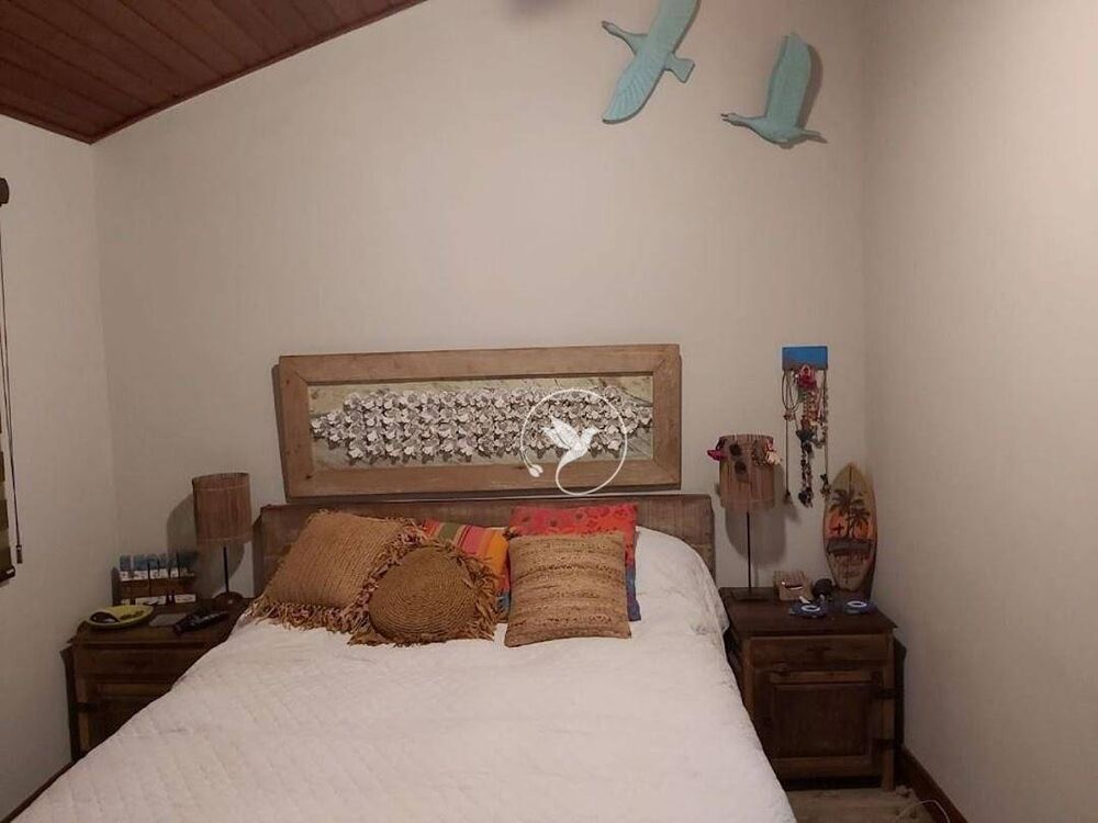 Casa de Condomínio à venda com 3 quartos, 240m² - Foto 17