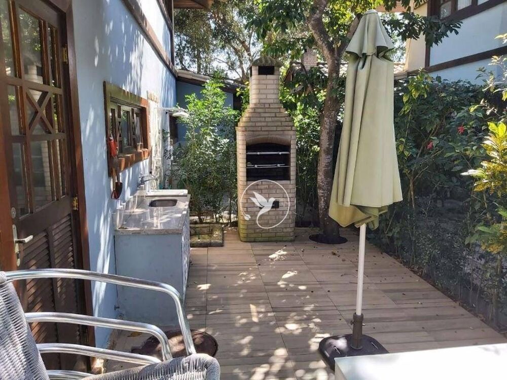 Casa de Condomínio à venda com 3 quartos, 240m² - Foto 23