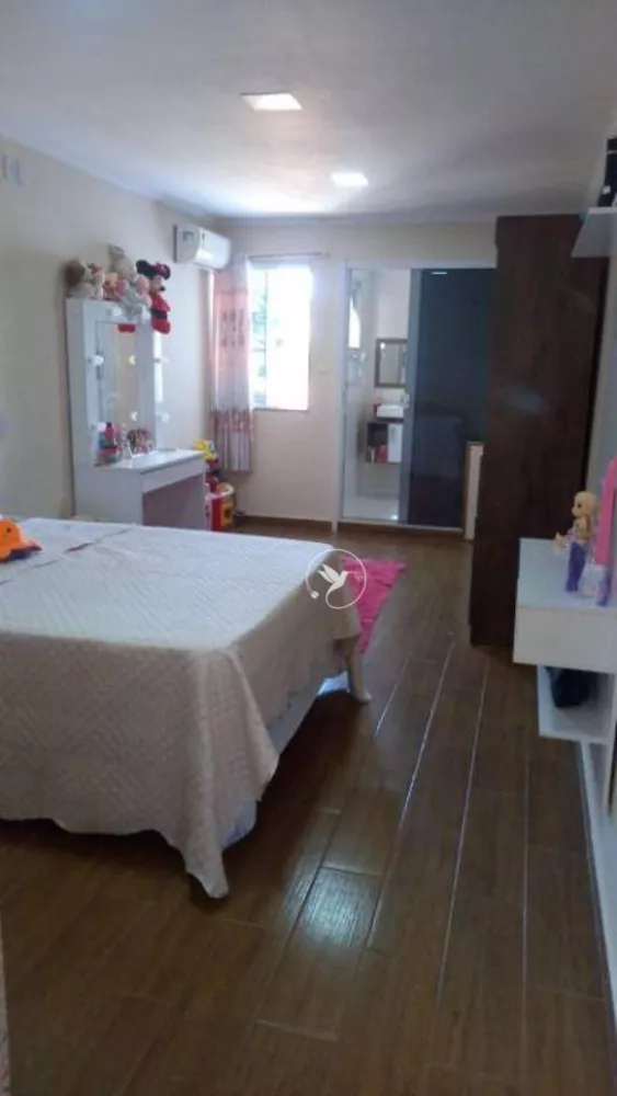 Casa, 4 quartos, 270 m² - Foto 16