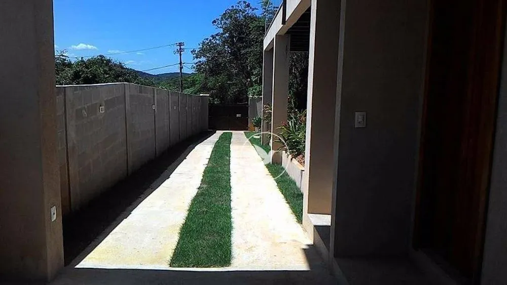 Casa, 4 quartos, 205 m² - Foto 1