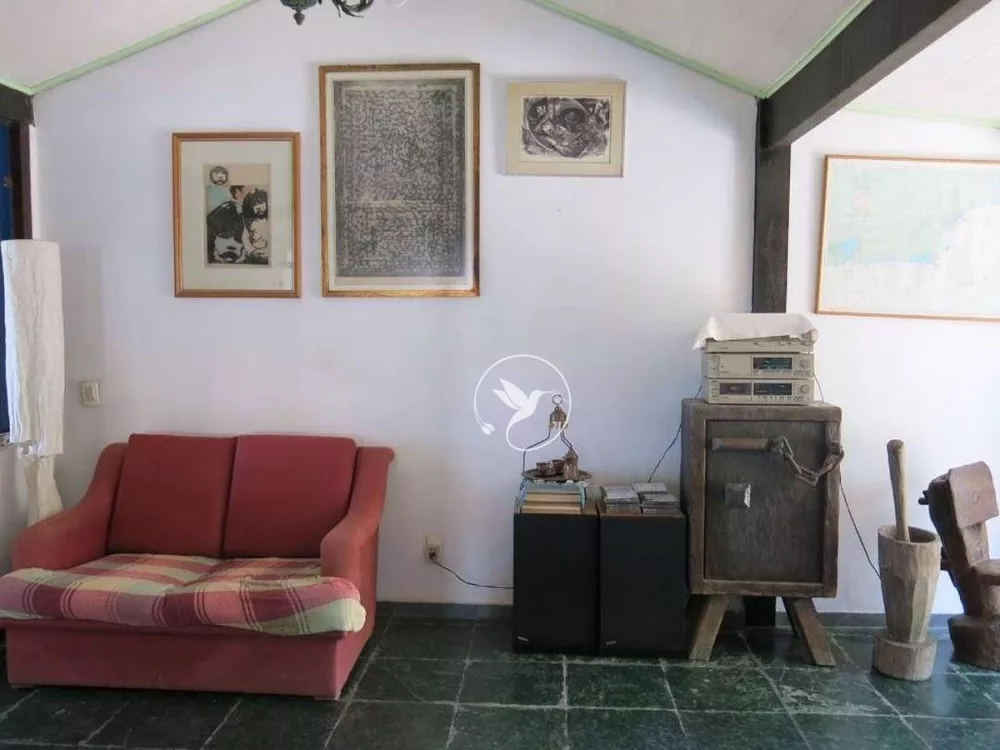 Casa, 5 quartos, 269 m² - Foto 1