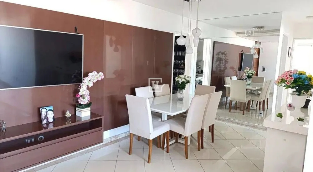 Apartamento, 3 quartos, 120 m² - Foto 1
