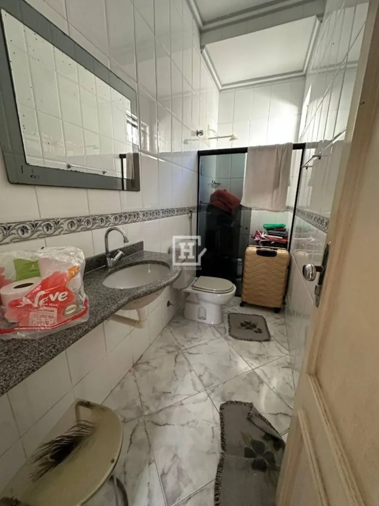 Casa, 3 quartos, 204 m² - Foto 3