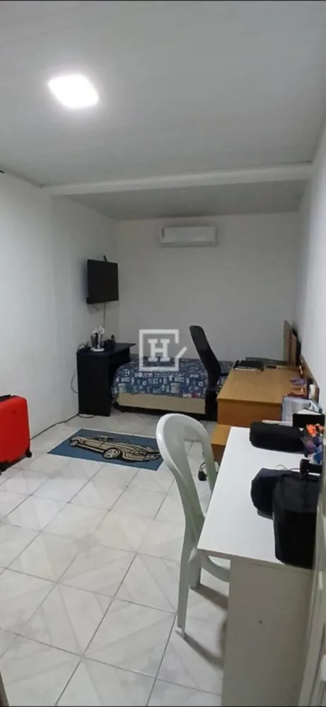 Casa, 3 quartos, 212 m² - Foto 4