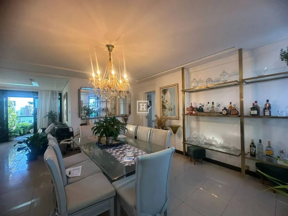 Apartamento, 2 quartos, 176 m² - Foto 1