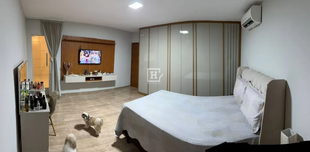 Casa, 3 quartos, 200 m² - Foto 1