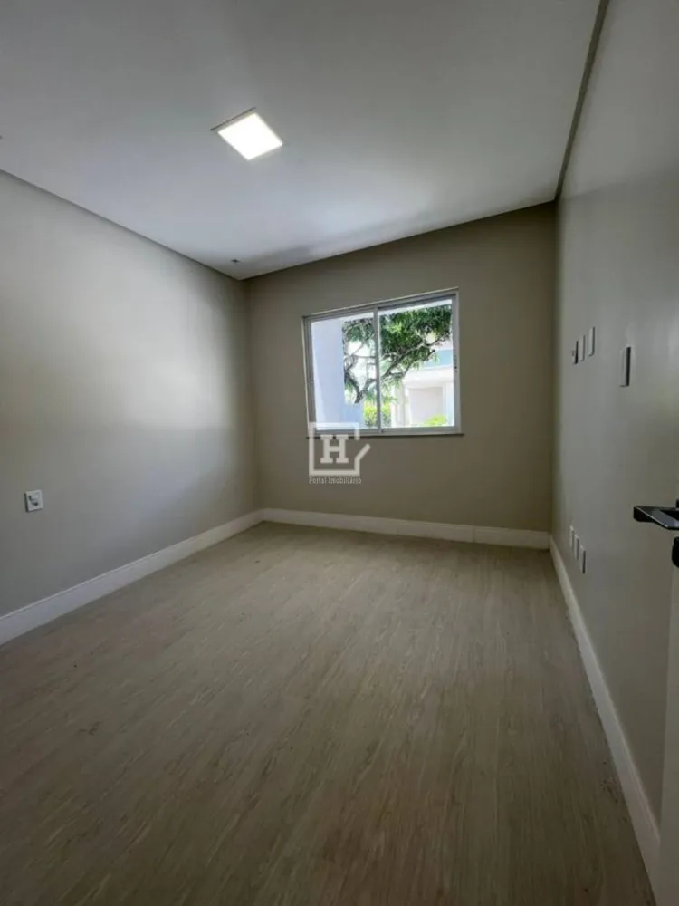 Casa, 4 quartos, 280 m² - Foto 2